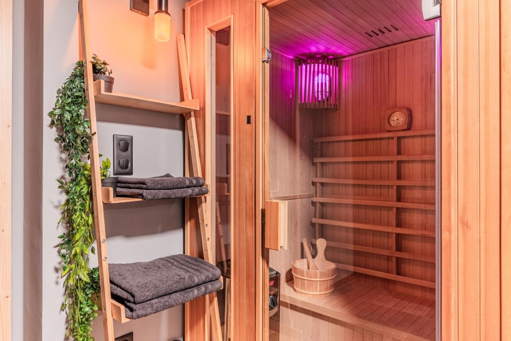 Loft Sous Les Colombages D'Alsace / Sauna / Jacuzzi / Netflix / Wifi Apartment Drusenheim Exterior photo